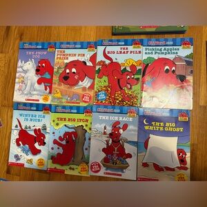 Scholastic Clifford Story Collection - Vibrant Red and Blue Covers